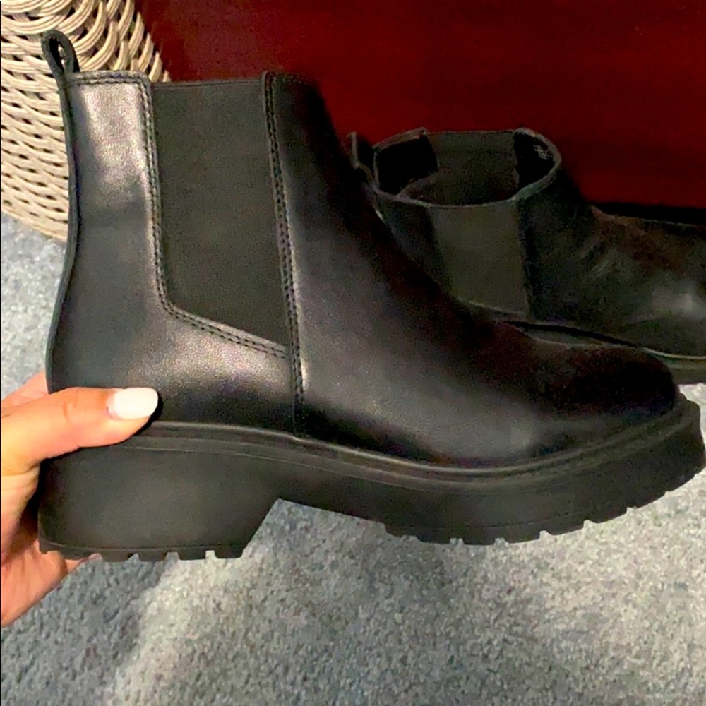 Steve Madden tyclone